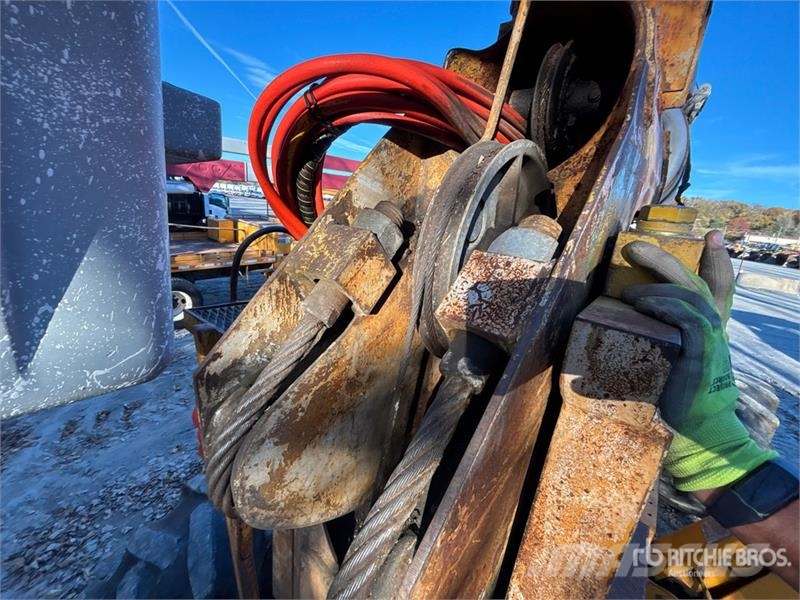 Timberjack 240 4x4 Aerial Lift AL-50-5-IL-4H11 Bucket Skidder Väljaveotraktorid