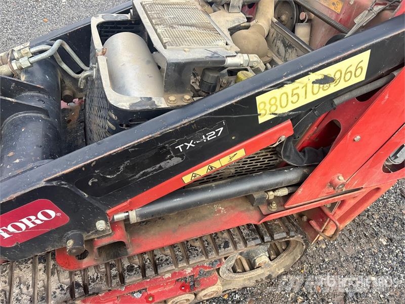 Toro TX427 Compact Track Loader Lietoti riteņu kompaktiekrāvēji