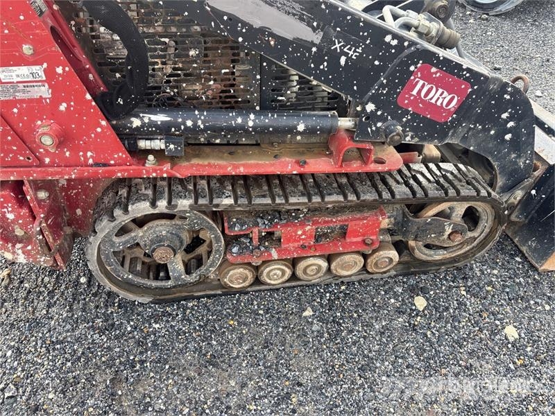 Toro TX427 Compact Track Loader Lietoti riteņu kompaktiekrāvēji