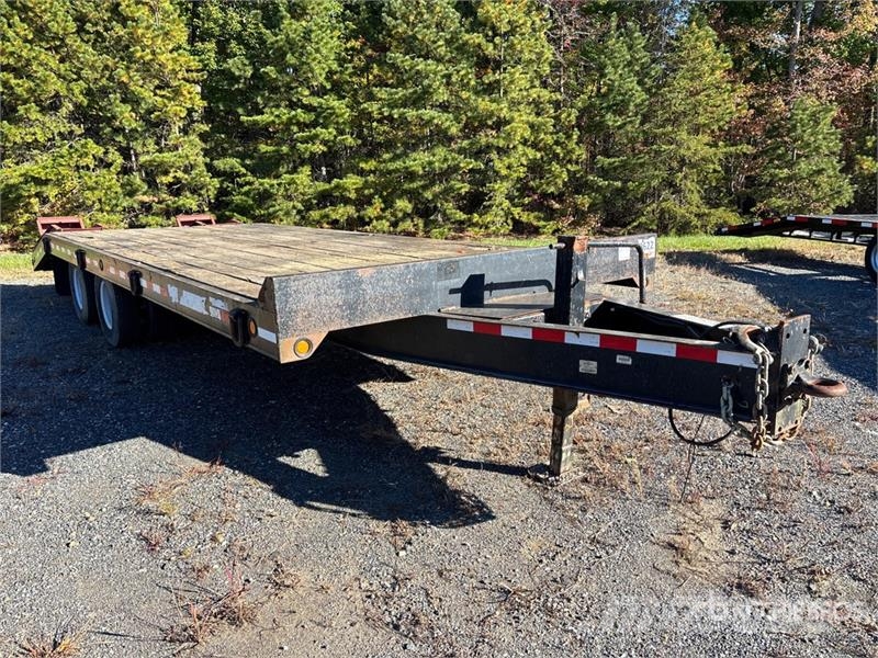 TOWMASTER T-24 25 ft T/A Equipment Trailer Auto pārvadāšanas treileri