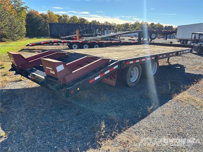 TOWMASTER T-24 25 ft T/A Equipment Trailer Auto pārvadāšanas treileri