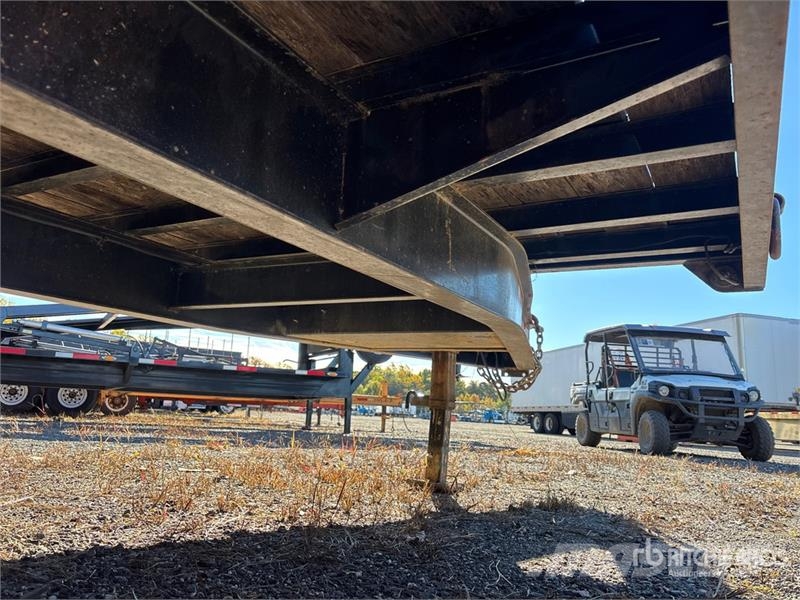 TOWMASTER T-24 25 ft T/A Equipment Trailer Auto pārvadāšanas treileri