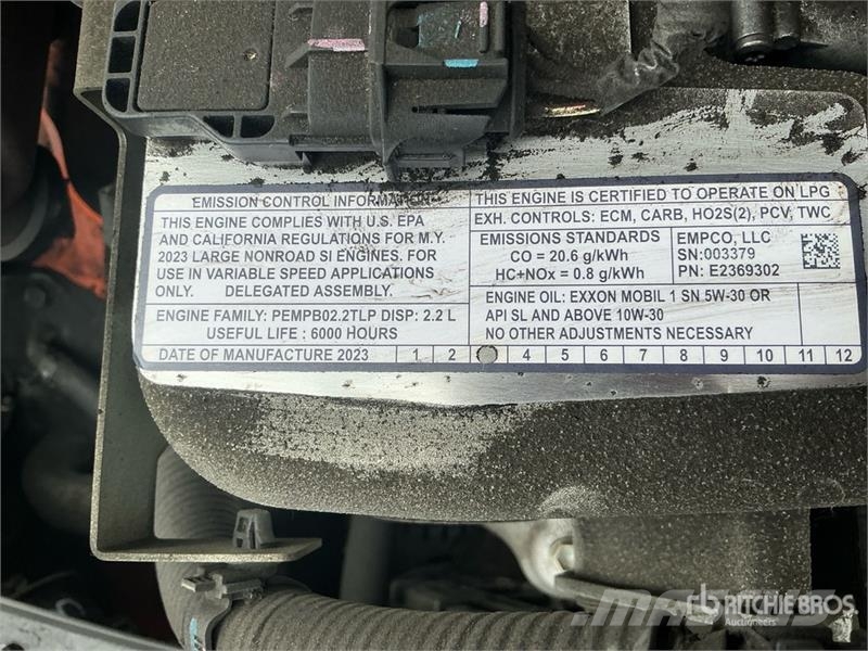 Toyota 50-8FGCU25 4500 lb Pneumatic Tire Forklift Wózki widłowe inne