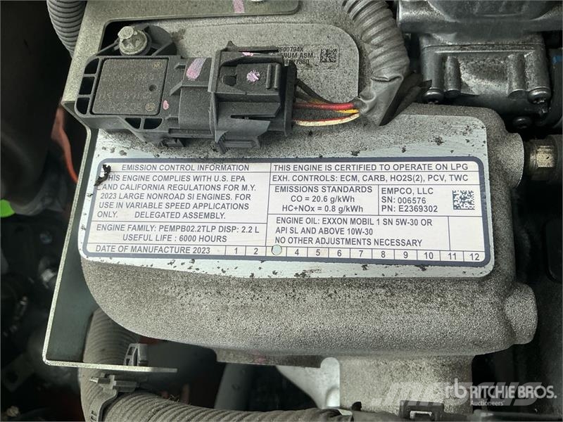 Toyota 50-8FGCU25 4500 lb Cushion Tire Forklift Wózki widłowe inne