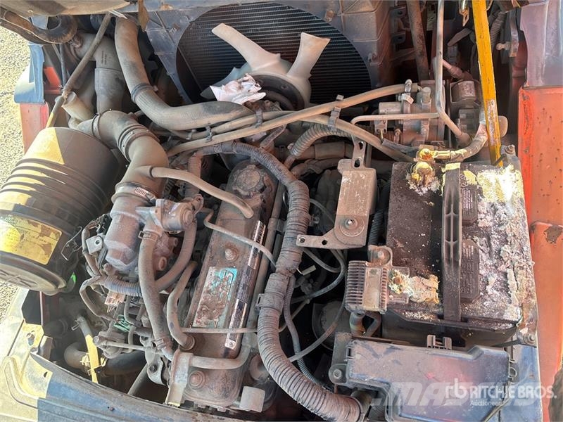 Toyota 8FGU25 4800 lb Cushion Tire Forklift Інше