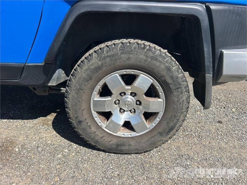 Toyota FJ Cruiser Coches