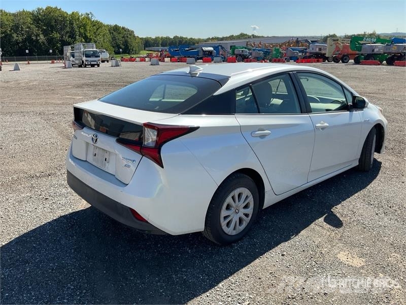 Toyota Prius Hybrid Automobile Automobili