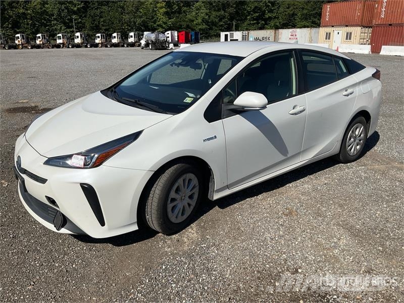Toyota Prius Hybrid Automobile Automobili