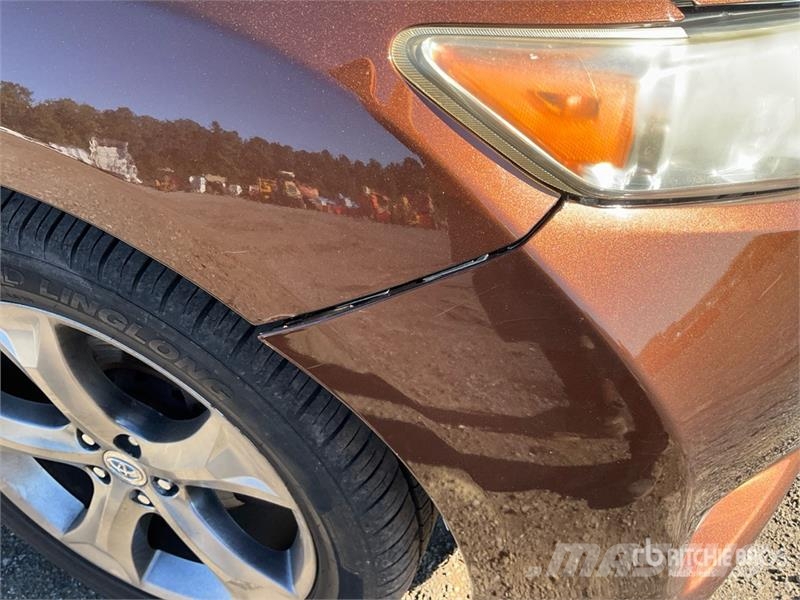 Toyota Venza AWD SUV Avtomobili