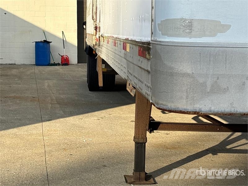 Trailmobile 45 ft x 102 in T/A Van Trailer (Inoperable) Furgons
