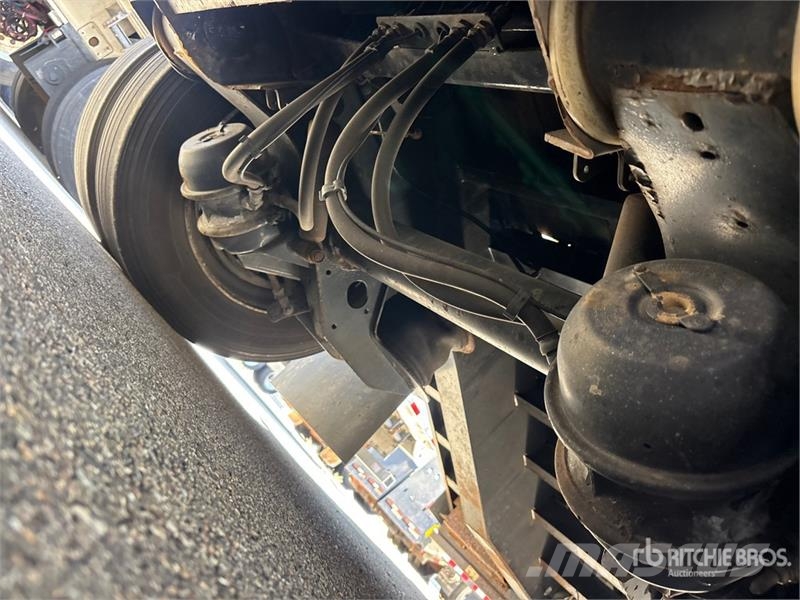 Transcraft DTL-3000 W2 48 ft T/A Spread Axle Step Deck Traile Οχήματα με χαμηλό δάπεδο