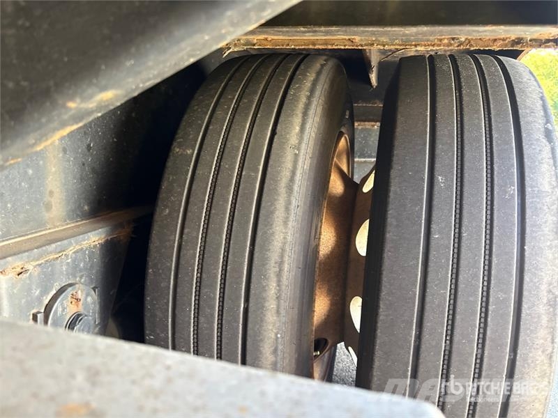 Transcraft DTL-3000 W2 48 ft T/A Spread Axle Step Deck Traile Οχήματα με χαμηλό δάπεδο