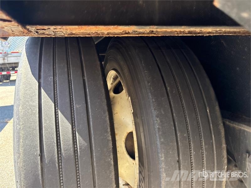 Transcraft DTL-3000 W2 48 ft T/A Spread Axle Step Deck Traile Οχήματα με χαμηλό δάπεδο
