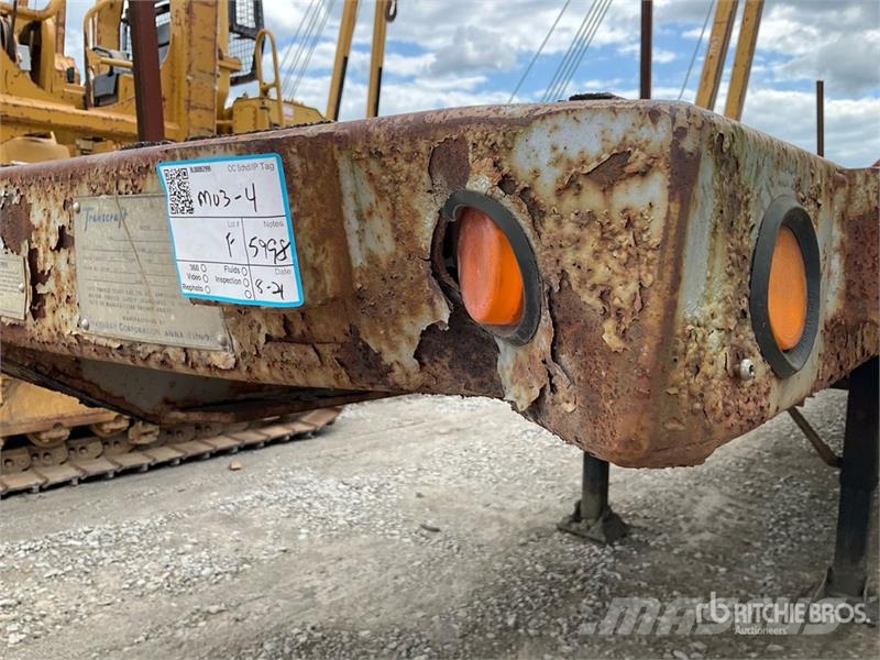 Transcraft TL 110 T/A Log Trailer مقطورات أشجار
