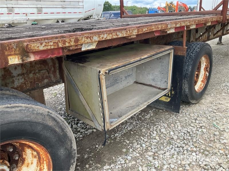 Transcraft TL 110 T/A Log Trailer مقطورات أشجار