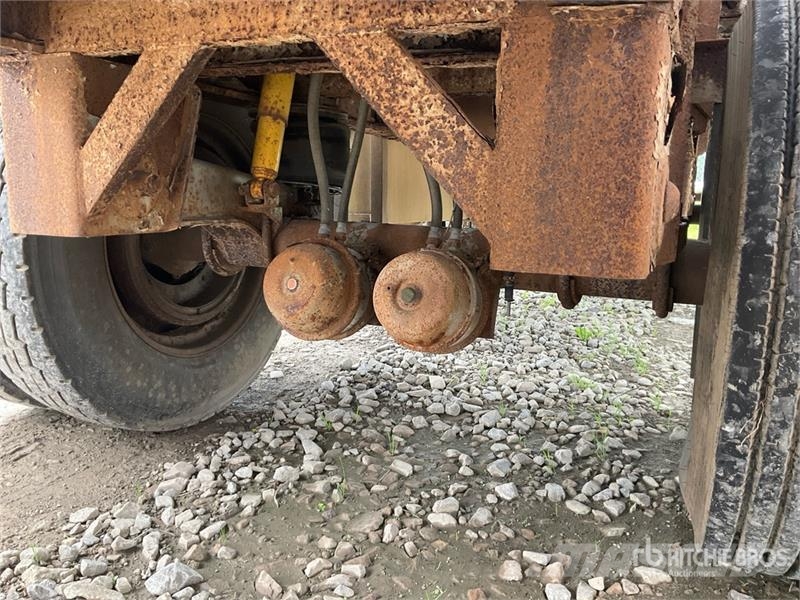 Transcraft TL 110 T/A Log Trailer مقطورات أشجار
