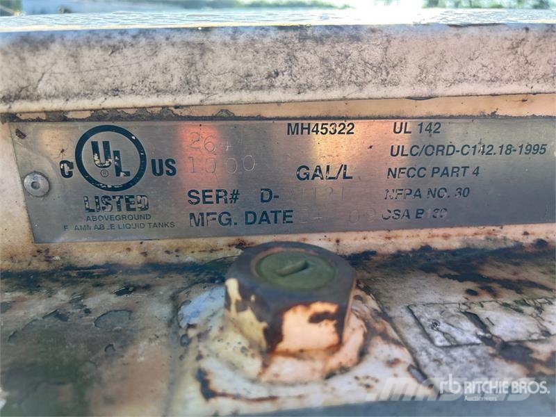 Transcube 264 gal Skid Mounted Diesel Fuel Tank Nádrže na palivo a aditiva
