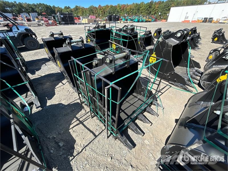 Trojan 120CL 42 in Digging Excavator Bucket - Fits 65mm C Buckets