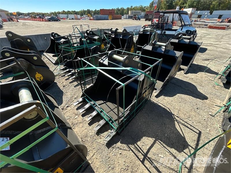Trojan 120CL 42 in Digging Excavator Bucket - Fits 65mm C Buckets