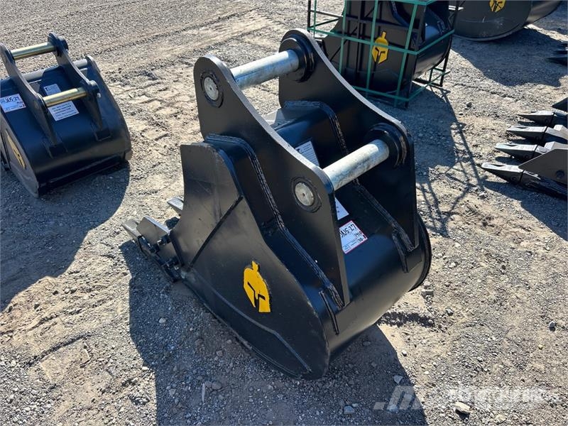 Trojan 120CL Excavator Bucket - Fits 65mm Cat 311/312/313 Buckets