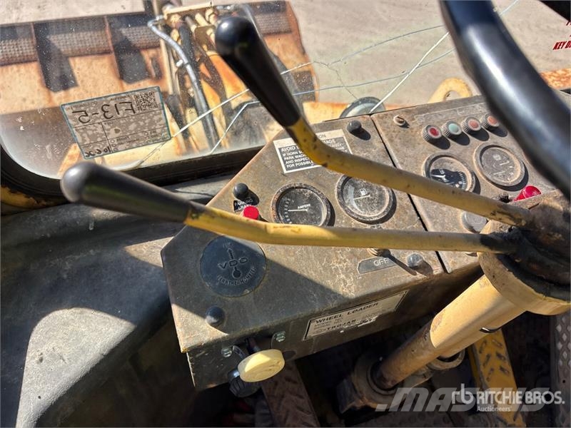 Trojan 1500Z Kolesni nakladalci