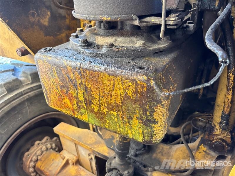 Trojan 1500Z Kolesni nakladalci