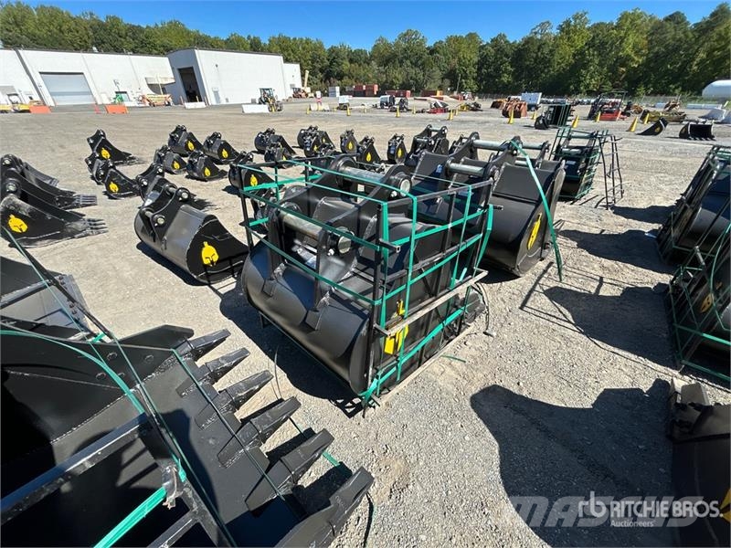 Trojan 200CL 42 in Digging Excavator Bucket - Fits 80mm C Buckets