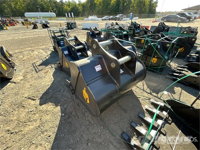 Trojan 200CL 54 in Digging Excavator Bucket - Fits 80mm C Buckets