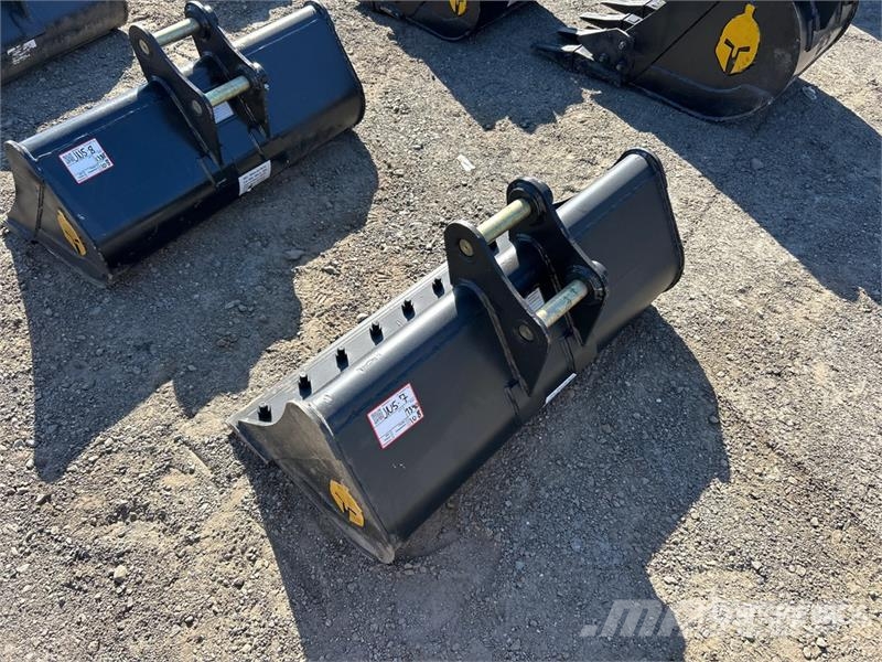 Trojan 35CL 42 in Cleanup Excavator Bucket - Fits 40mm Ca Kašike / Korpe
