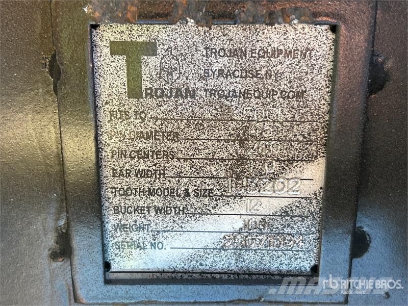 Trojan 50CL 12 in Digging Excavator Bucket - Fits 45mm Ca Buckets