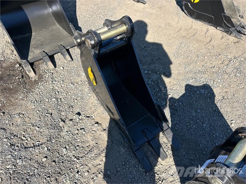 Trojan 50CL 12 in Digging Excavator Bucket - Fits 45mm Ca Buckets