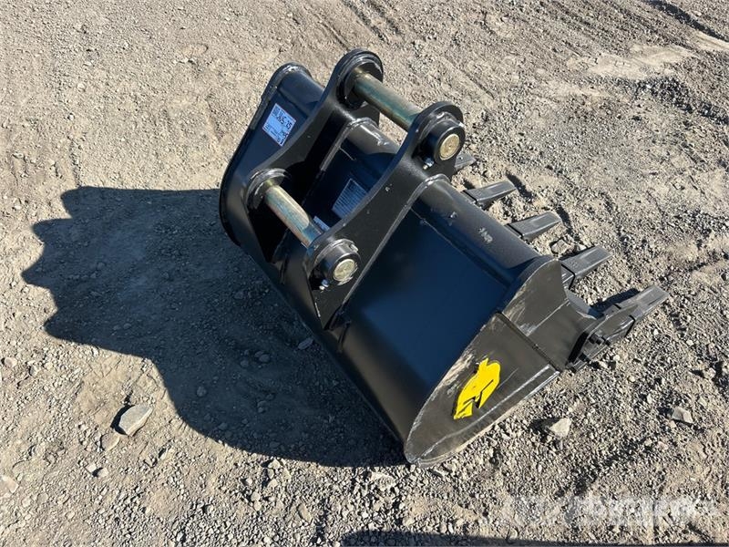 Trojan 80CL 36 in Digging Excavator Bucket - Fits Cat 307 Buckets