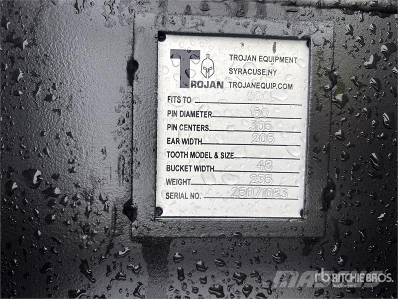 Trojan 80CL 48 in Cleanup Excavator Bucket - Fits 50mm Ca Kašike / Korpe