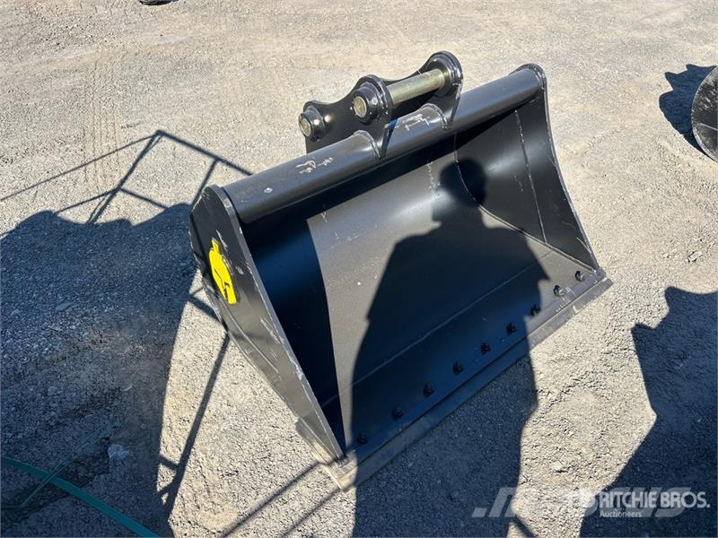 Trojan 80CL 48 in Cleanup Excavator Bucket - Fits Cat 307 Kašike / Korpe