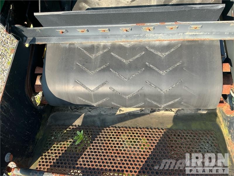 Tycrop Manufacturing VB-28i 30 in x 28 ft Portable Строителство - Други