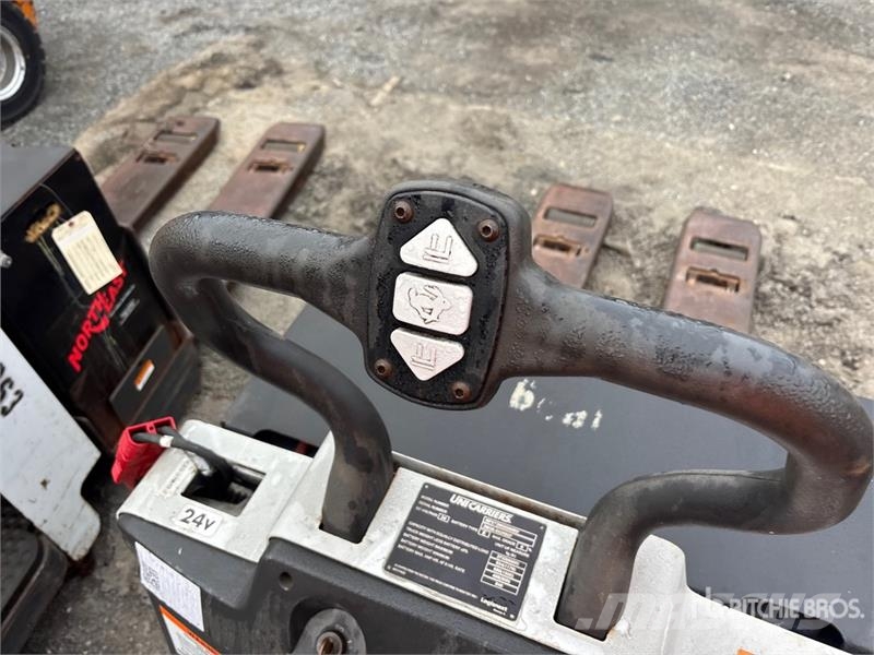 UniCarriers RPX60B 6000 lb Electric Pallet Jack Ручные гидравлические тележки