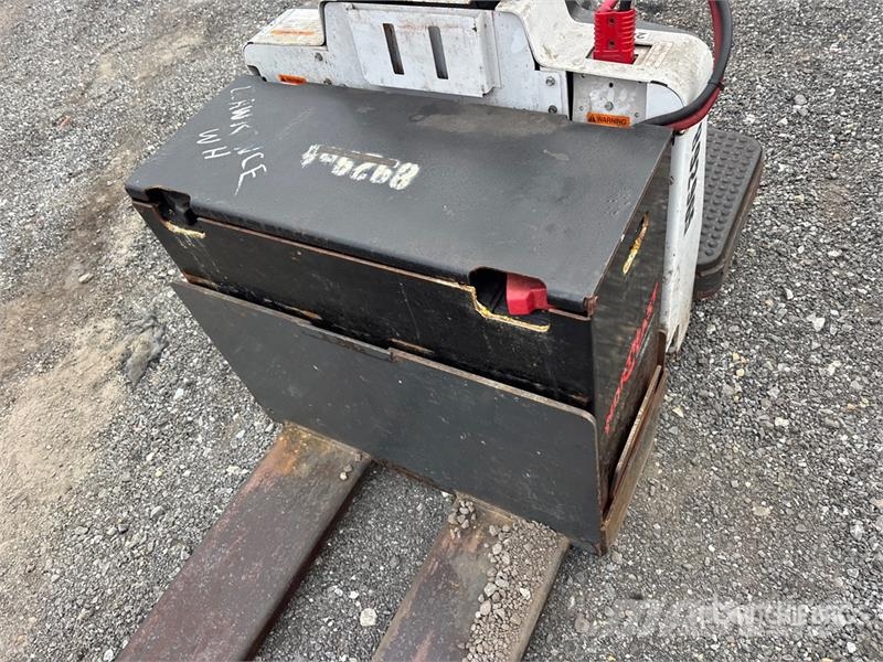 UniCarriers RPX60B 6000 lb Electric Pallet Jack Ручные гидравлические тележки