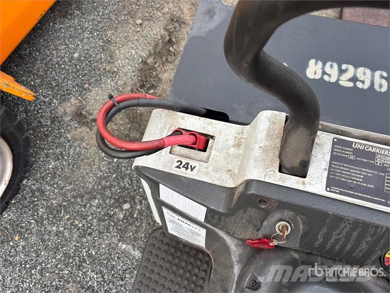 UniCarriers RPX60B 6000 lb Electric Pallet Jack Ручные гидравлические тележки