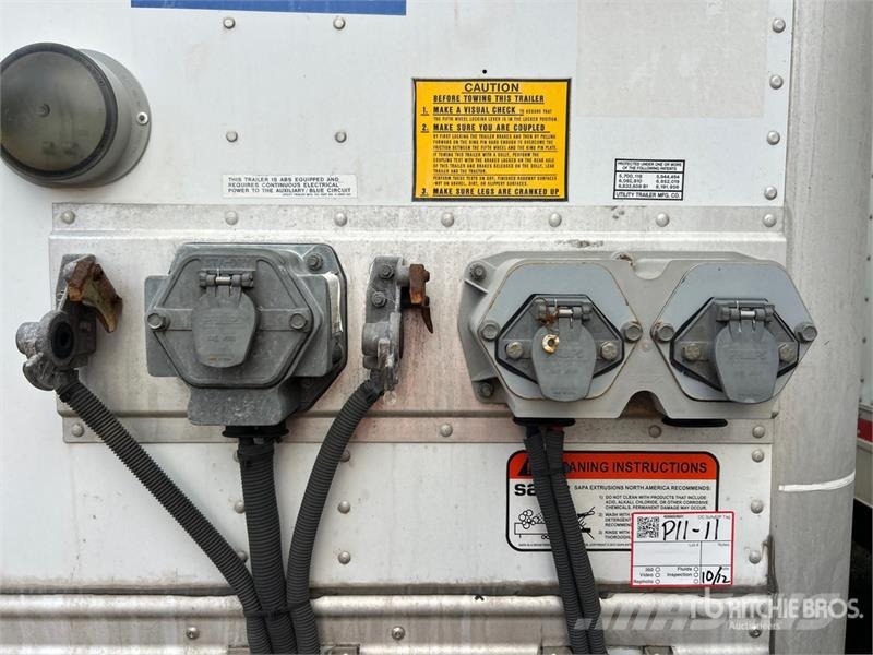 Utility 36 ft x 102 in T/A Van Trailer Dengtos priekabos