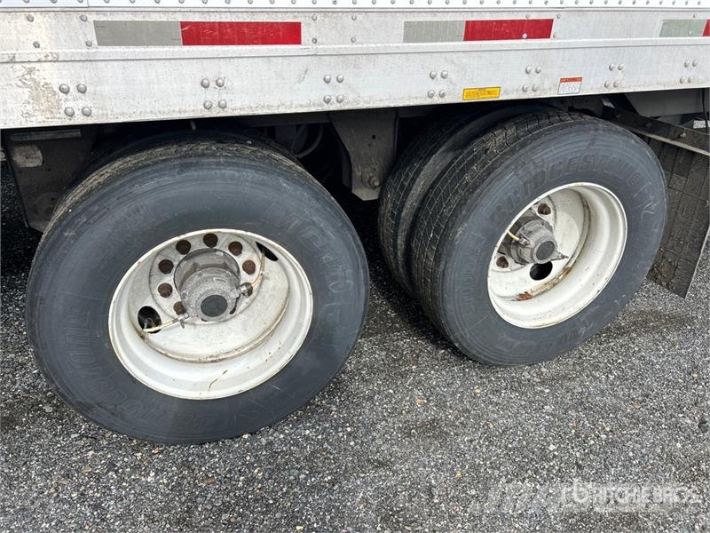 Utility 36 ft x 102 in T/A Van Trailer Dengtos priekabos