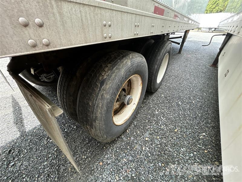 Utility 36 ft x 102 in T/A Van Trailer Dengtos priekabos