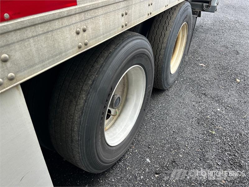 Utility 48 ft T/A Van Trailer Dengtos priekabos