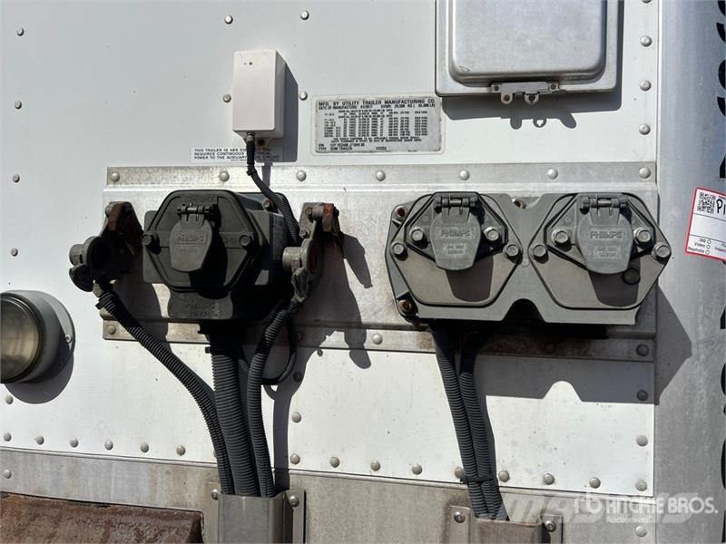 Utility 48 ft x 102 in T/A Van Trailer Dengtos priekabos