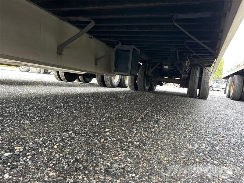 Utility 48 ft x 102 in T/A Van Trailer Dengtos priekabos