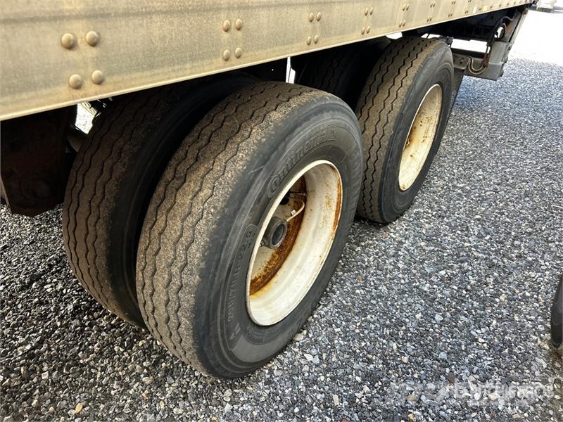 Utility 48 ft x 102 in T/A Van Trailer Dengtos priekabos