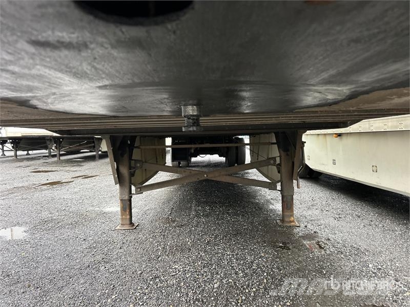 Utility 48 ft x 102 in T/A Van Trailer Dengtos priekabos