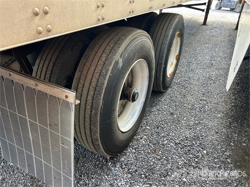 Utility 48 ft x 102 in T/A Van Trailer Dengtos priekabos