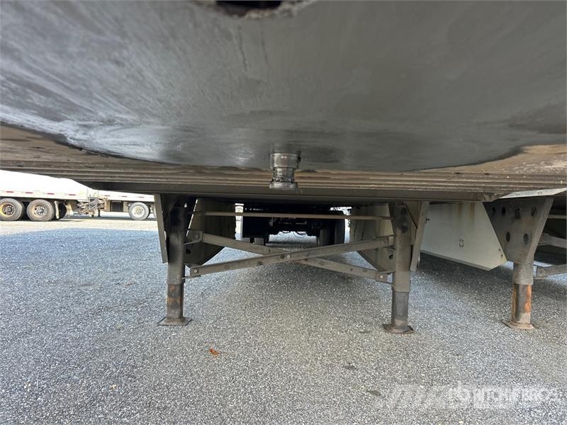 Utility 48 ft x 102 in T/A Van Trailer Dengtos priekabos