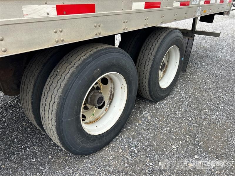 Utility 53 ft x 102 in T/A Van Trailer Dengtos priekabos
