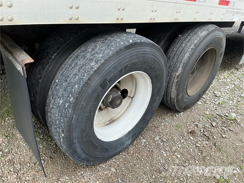 Utility 53 ft x 102 in T/A Van Trailer Box Trailers